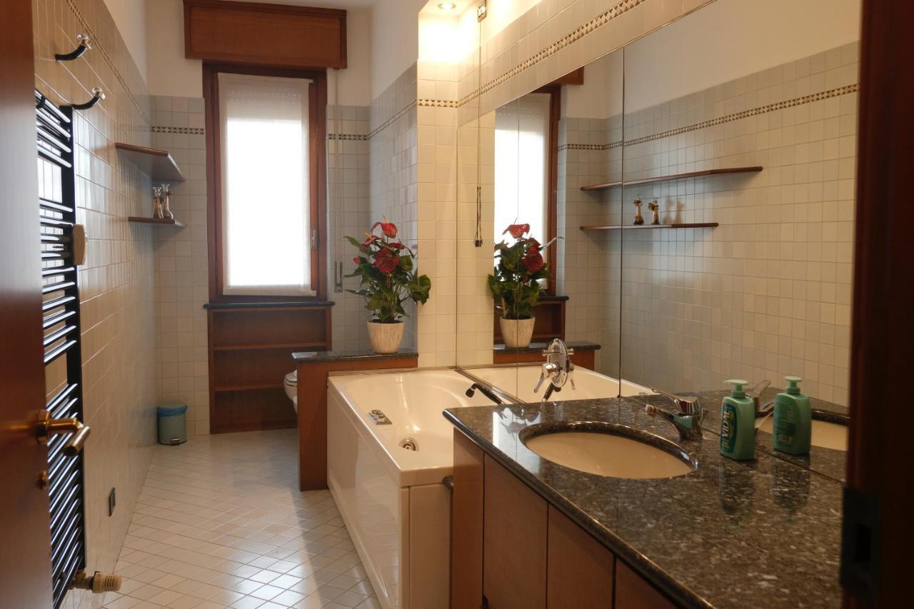 Best Way Rent - Apartments Near Tre Torri District Mailand Exterior foto