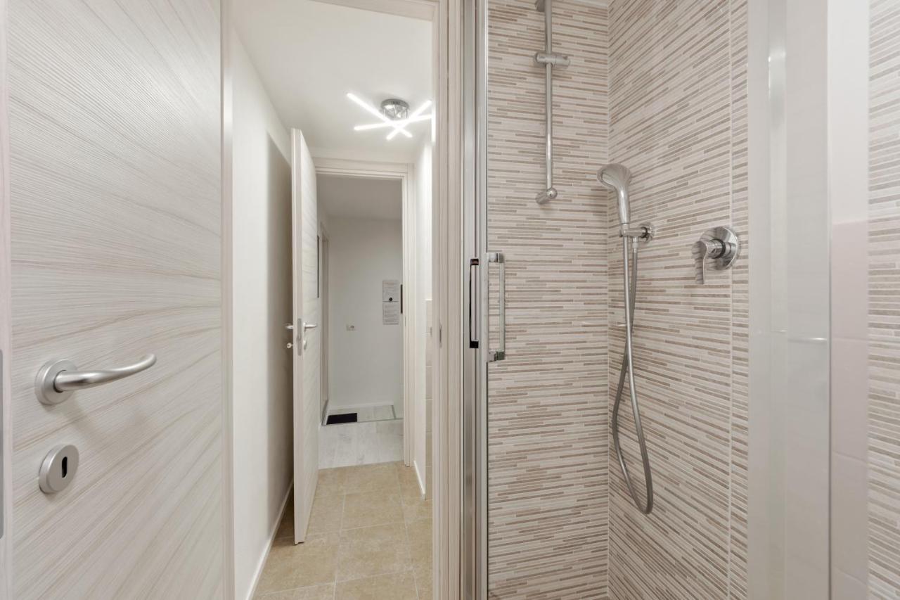 Best Way Rent - Apartments Near Tre Torri District Mailand Exterior foto