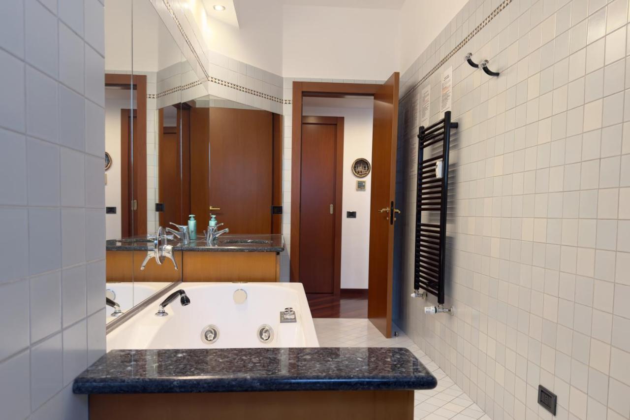 Best Way Rent - Apartments Near Tre Torri District Mailand Exterior foto